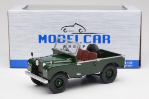 Land Rover 88 Series 1 Open Top Verde Scuro MCG 1:18 MCG18367 Pressofusione — immagine 6 di 6