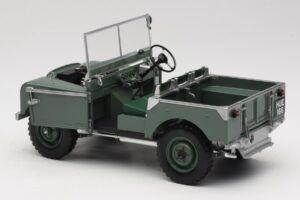 Land Rover 88 Series I Verde Minichamps 1:18 150168900 Pressofusione — immagine 5 di 8