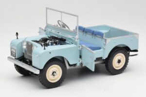 Land Rover 88 Series I RAF Blue Minichamps 1:18 150168908 Pressofusione — immagine 2 di 8