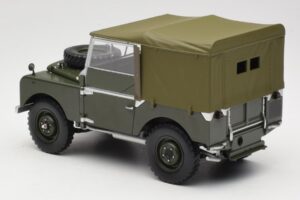 Land Rover 88 Series I Matt Green Minichamps 1:18 150168909 Pressofusione — immagine 7 di 8