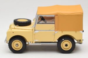 Land Rover 88 Series I RAF Beige Minichamps 1:18 150168911 Pressofusione — immagine 4 di 8