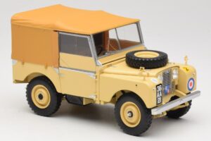 Land Rover 88 Series I RAF Beige Minichamps 1:18 150168911 Pressofusione — immagine 6 di 8