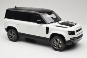 Land Rover Defender 110 L663 GT Spirit 1:12 GT554 Resina — immagine 4 di 6