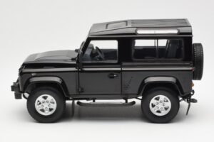 Land Rover Defender 90 Santorini Nero Metallizzato Kyosho 1:18 08901BK Pressofusione — immagine 4 di 8