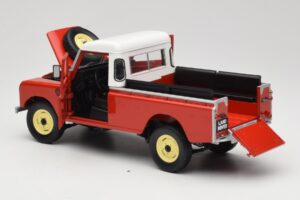 Land Rover Series I 109 Pickup Rosso Eagle Collectibles 1:18 440500 Pressofusione — immagine 5 di 8
