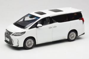 Lexus LM300h White Pearl Kyosho 1:18 08963WP Pressofusione