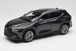 Lexus NX450h+ AZ20 Nero Kyosho 1:18 08968GBK Resina