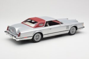 Lincoln Continental Mark V Coupe Argento BoS Models 1:18 BOS084 Resina — immagine 2 di 6