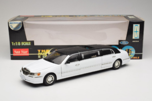 Lincoln Limousine Bianco Sun Star 1:18 1260 Pressofusione — immagine 8 di 8