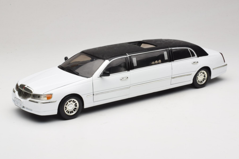 Lincoln Limousine Bianco Sun Star 1:18 1260 Pressofusione