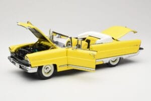 Lincoln Premiere Cabriolet Giallo Sun Star 1:18 4641 Pressofusione — immagine 2 di 8