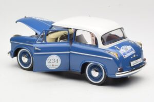 Lloyd Alexander TS #234 Blu Revell 1:18 08463 Pressofusione — immagine 5 di 8