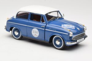 Lloyd Alexander TS #234 Blu Revell 1:18 08463 Pressofusione — immagine 6 di 8