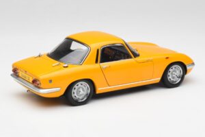 Lotus Elan S/E Racing Giallo AUTOart 1:18 75352 Pressofusione — immagine 3 di 8