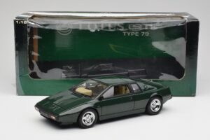 Lotus Esprit S1 Verde AUTOart 1:18 75302 Pressofusione — immagine 8 di 8