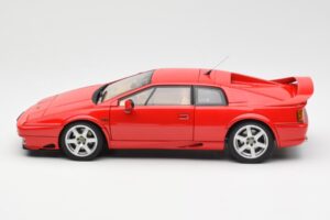 Lotus Esprit V8 Rosso AUTOart 1:18 75311 Pressofusione — immagine 4 di 8