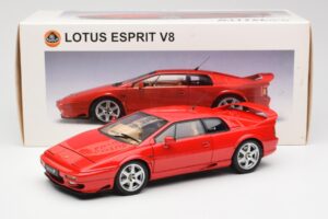 Lotus Esprit V8 Rosso AUTOart 1:18 75311 Pressofusione — immagine 8 di 8