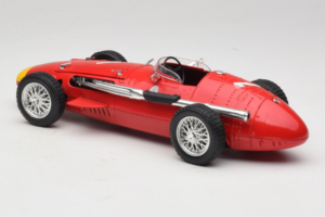 Maserati 250F Rosso Tonka 1:18 16724 Pressofusione — immagine 5 di 6