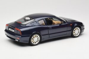 Maserati 3200 GT Nero Bburago 1:18 3371 Pressofusione — immagine 3 di 8