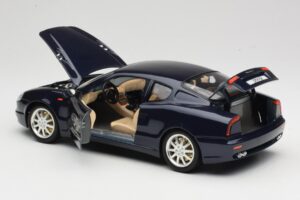 Maserati 3200 GT Nero Bburago 1:18 3371 Pressofusione — immagine 5 di 8