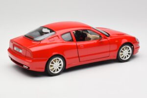 Maserati 3200 GT Rosso Mondiale Collezione Speciale Bburago 1:18 30071 Pressofusione — immagine 3 di 8