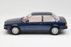 Maserati Biturbo Coupe Blu Scuro Metallizzato Minichamps 1:18 107123500 Pressofusione — immagine 3 di 6