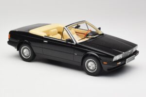 Maserati BiTurbo Spyder Nero Minichamps 1:18 107123531 Resina — immagine 4 di 6