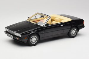 Maserati BiTurbo Spyder Nero Minichamps 1:18 107123531 Resina