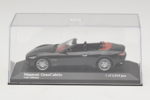 Maserati GranCabrio Nero Metallizzato Minichamps 1:43 400123930 Pressofusione — immagine 4 di 5