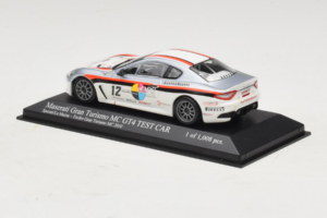 Maserati GranTurismo MC GT4 #12 Sperati / La Mazza Maserati MC 2010 Minichamps 1:43 400101212 Pressofusione — immagine 3 di 5