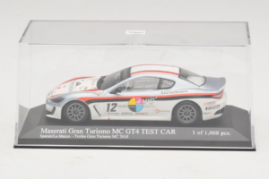 Maserati GranTurismo MC GT4 #12 Sperati / La Mazza Maserati MC 2010 Minichamps 1:43 400101212 Pressofusione — immagine 4 di 5