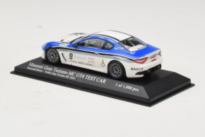 Maserati GranTurismo MC GT4 #9 Moncada / Petrini Maserati MC 2010 Minichamps 1:43 400101209 Pressofusione — immagine 3 di 5