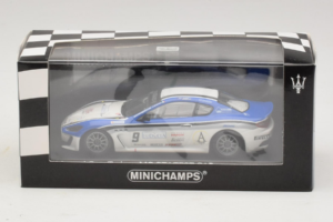Maserati GranTurismo MC GT4 #9 Moncada / Petrini Maserati MC 2010 Minichamps 1:43 400101209 Pressofusione — immagine 4 di 5