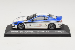Maserati GranTurismo MC GT4 #9 Moncada / Petrini Maserati MC 2010 Minichamps 1:43 400101209 Pressofusione