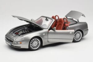 Maserati 4200 GT Spyder Grigio Bburago 1:18 18-12019 Pressofusione — immagine 2 di 8