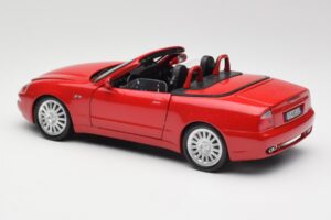 Maserati GT Spyder Rosso Bburago 1:18 34097 Pressofusione — immagine 5 di 8