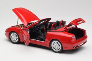 Maserati GT Spyder Rosso Bburago 1:18 34097 Pressofusione — immagine 7 di 8