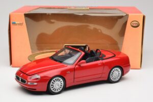 Maserati GT Spyder Rosso Bburago 1:18 34097 Pressofusione — immagine 8 di 8