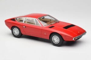Maserati Khamsin Rosso Minichamps 1:18 107123821 Resina — immagine 4 di 6