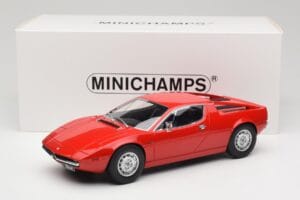Maserati Merak Rosso Minichamps 1:18 107123761 Resina — immagine 6 di 6
