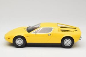 Maserati Merak Giallo Minichamps 1:18 107123760 Resina — immagine 3 di 6