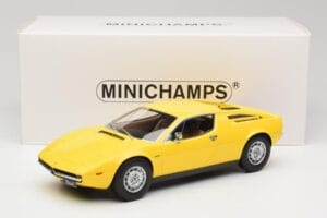 Maserati Merak Giallo Minichamps 1:18 107123760 Resina — immagine 6 di 6