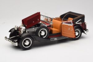Maybach DS8 Zeppelin Rosso Anson 1:18 30413 Pressofusione — immagine 2 di 8