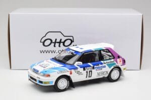 Mazda 323 GTX #10 T. Makinen / S. Harjanne 1000 Lakes Rally 1991 Otto 1:18 OT1099 Resina — immagine 6 di 6