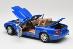Mazda MX-5 NA Twilight Blu Mica Gate 1:18 1013 Pressofusione — immagine 5 di 8