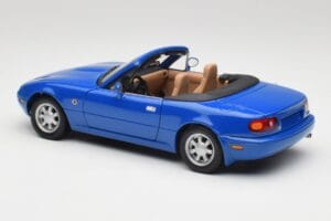 Mazda MX-5 NA Twilight Blu Mica Gate 1:18 1013 Pressofusione — immagine 7 di 8