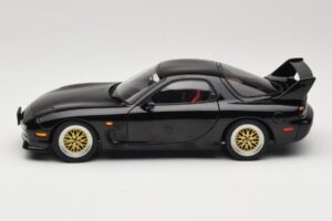 Mazda RX-7 FD Tuned Version Brilliant Black AUTOart 1:18 75968 Pressofusione — immagine 4 di 8