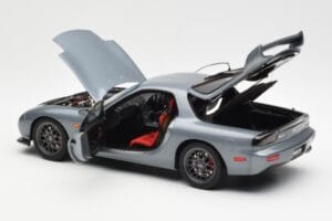 Mazda RX-7 FD Spirit R Type A Grigio Metallic AUTOart 1:18 75987 Pressofusione — immagine 5 di 8