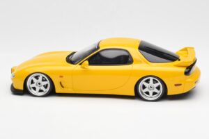 Mazda RX-7 FD Type R Bathurst R Giallo Otto 1:18 OT397 Resina — immagine 3 di 6