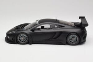 McLaren 12C GT3 Carbon Opaco Nero Minichamps 1:18 151121390 Pressofusione — immagine 3 di 6